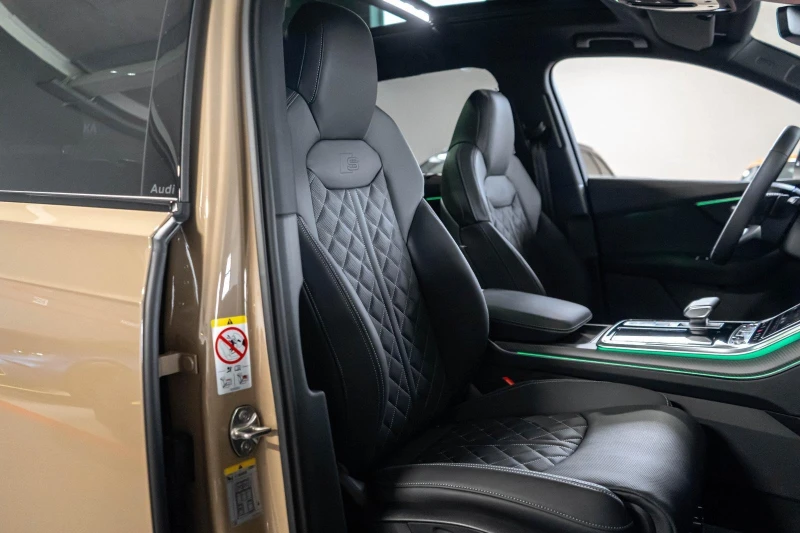 Audi SQ7 TFSI/FACELIFT/ABT 650HP/MATRIX/PANO/B&O/HEAD UP/, снимка 16 - Автомобили и джипове - 51060700