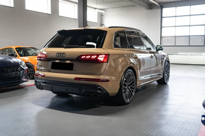 Audi SQ7 TFSI/FACELIFT/ABT 650HP/MATRIX/PANO/B&O/HEAD UP/, снимка 6 - Автомобили и джипове - 51060700