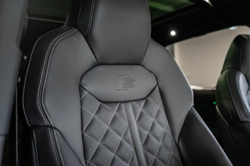 Audi SQ7 TFSI/FACELIFT/ABT 650HP/MATRIX/PANO/B&O/HEAD UP/, снимка 15 - Автомобили и джипове - 51060700