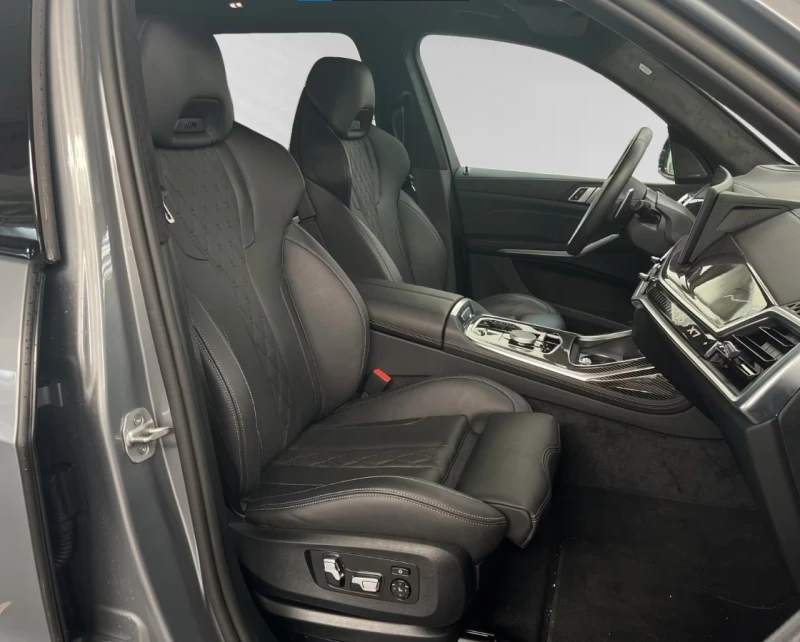 BMW X7 xDrive40d* M Sport Pro* Massage, снимка 3 - Автомобили и джипове - 52857122