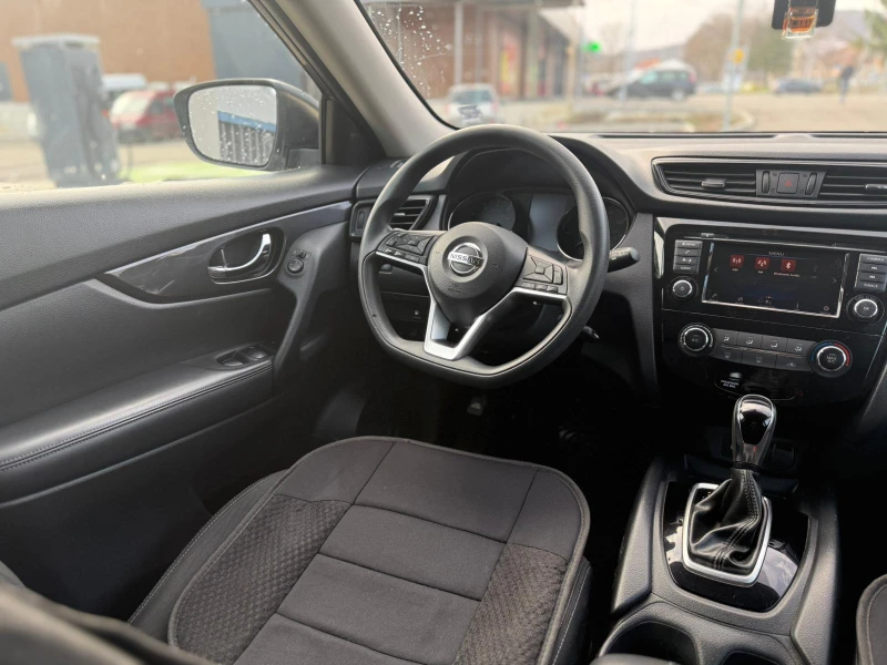 Nissan Rogue, снимка 8 - Автомобили и джипове - 52988089