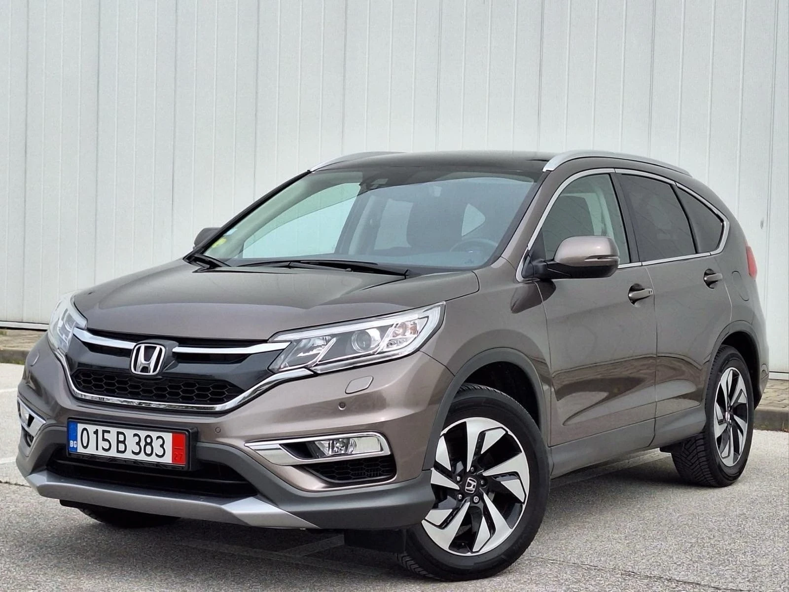 Honda Cr-v * EXECUTIVE* ВСИЧКИ ЕКСТРИ*  СЕРВИЗНА ИСТОРИЯ, снимка 2 - Автомобили и джипове - 49979811