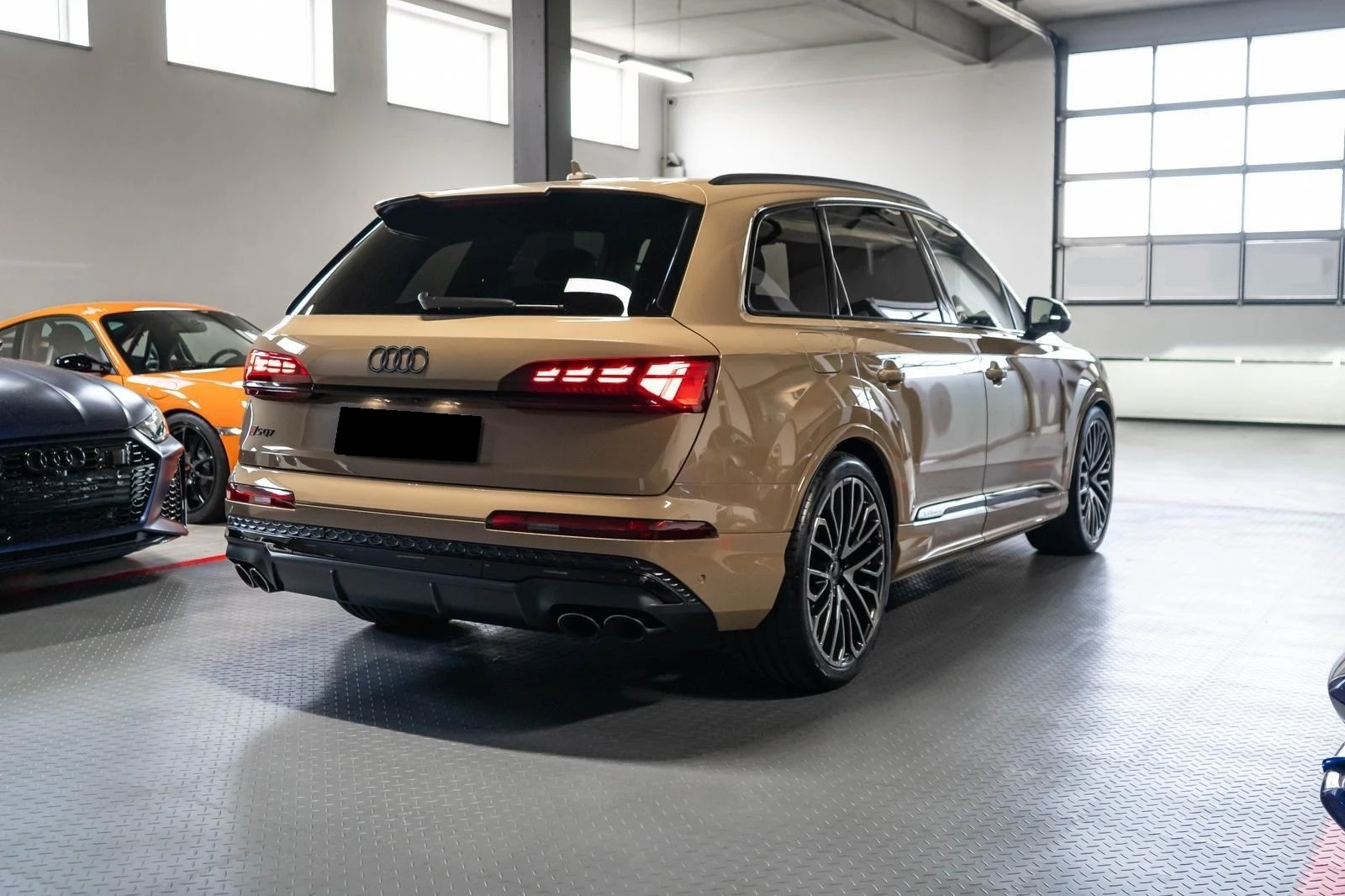 Audi SQ7 TFSI/FACELIFT/ABT 650HP/MATRIX/PANO/B&O/HEAD UP/ - изображение 6