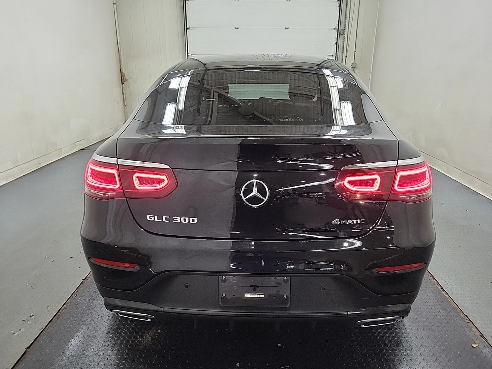 Mercedes-Benz GLC 300 Coupe/AMG line/360 cam/Burmester/Подгрев - изображение 3