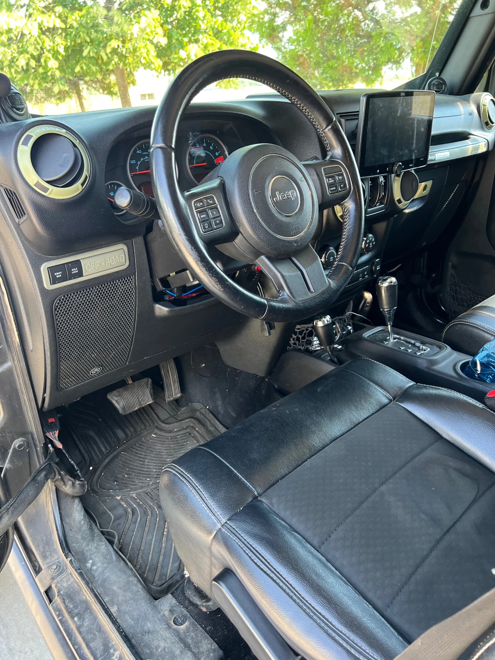 Jeep Wrangler 3.6 Rubicon Call of Duty Edition | Mobile.bg � ����������� 8