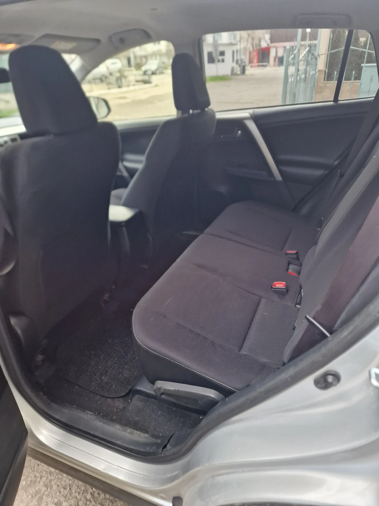 Toyota Rav4  - изображение 7