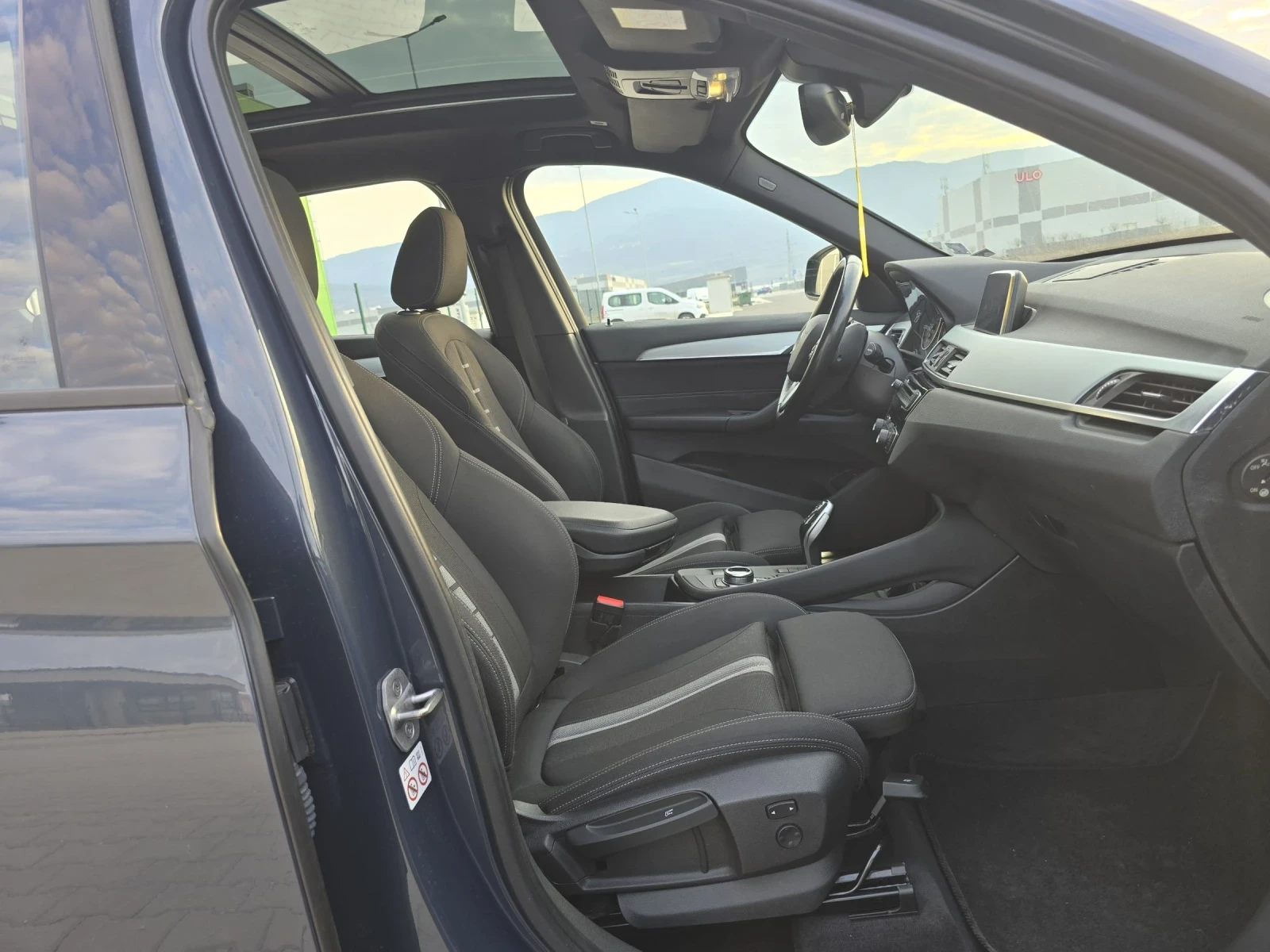 BMW X1 2.0i/AVTOMAT/PANORAMA, снимка 13 - Автомобили и джипове - 53713153