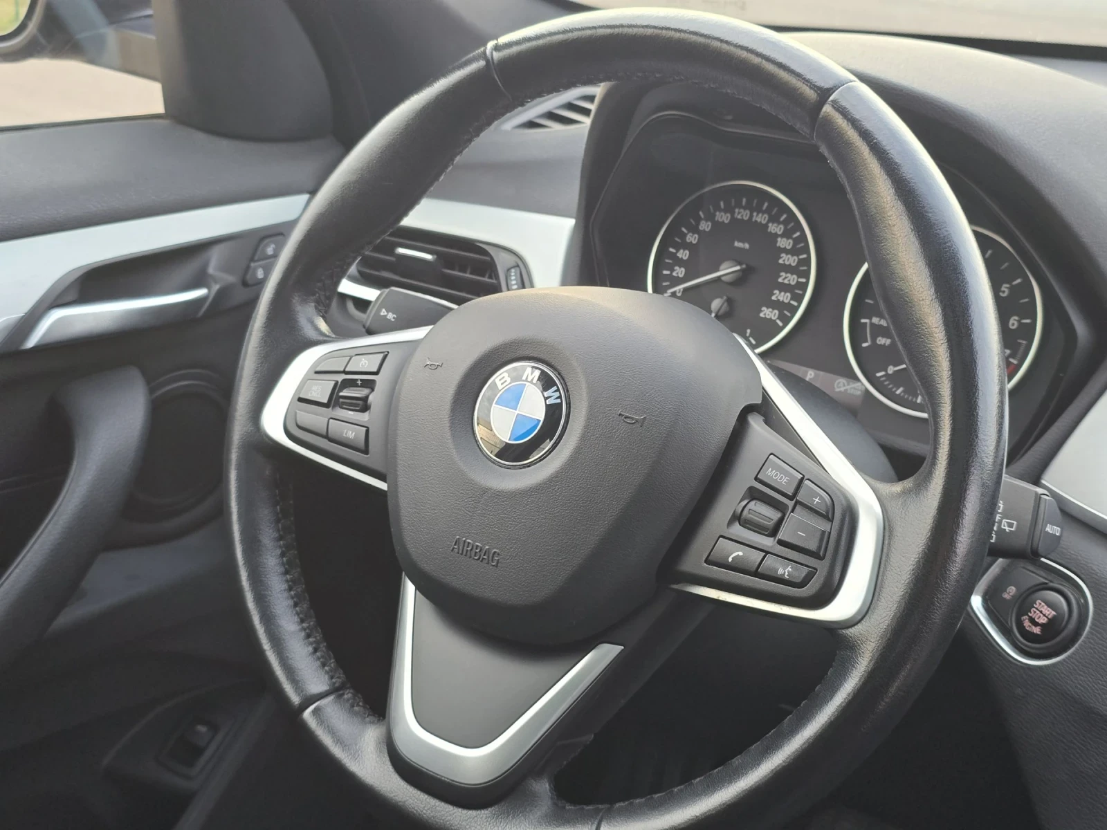 BMW X1 2.0i/AVTOMAT/PANORAMA, снимка 17 - Автомобили и джипове - 53713153