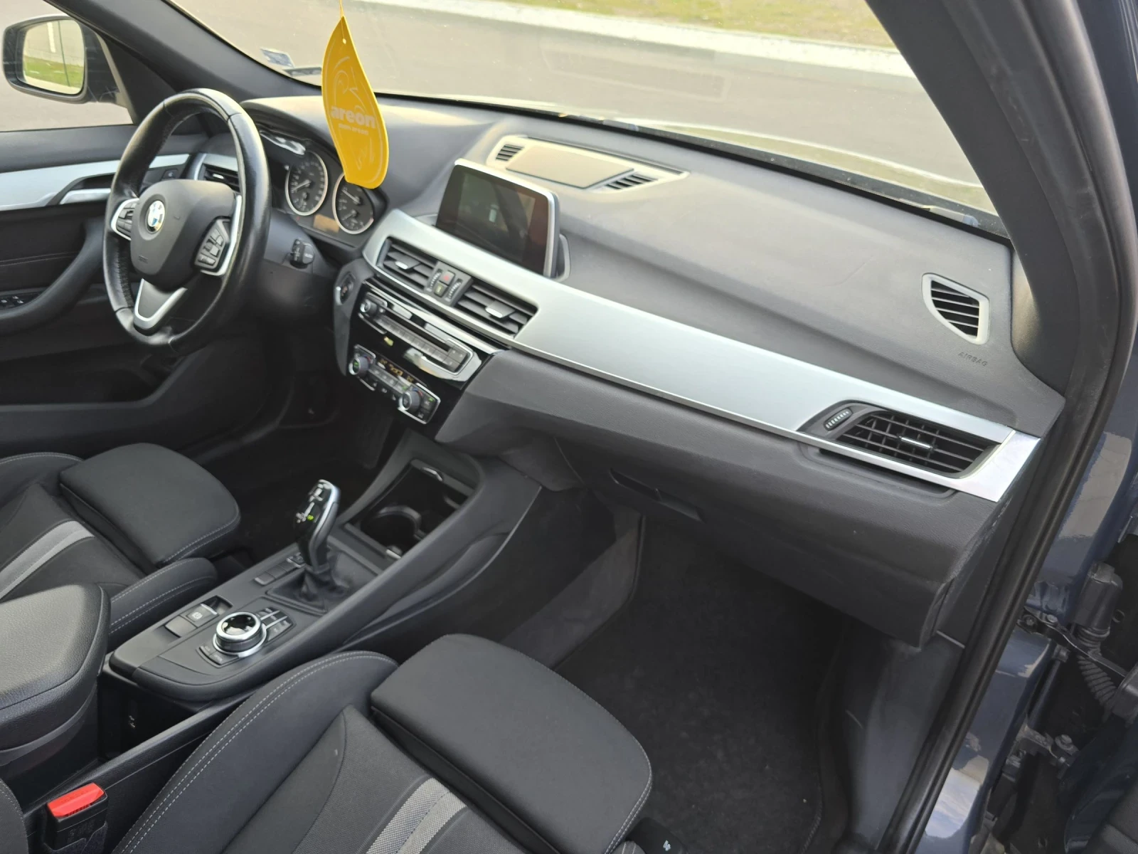 BMW X1 2.0i/AVTOMAT/PANORAMA, снимка 14 - Автомобили и джипове - 53713153