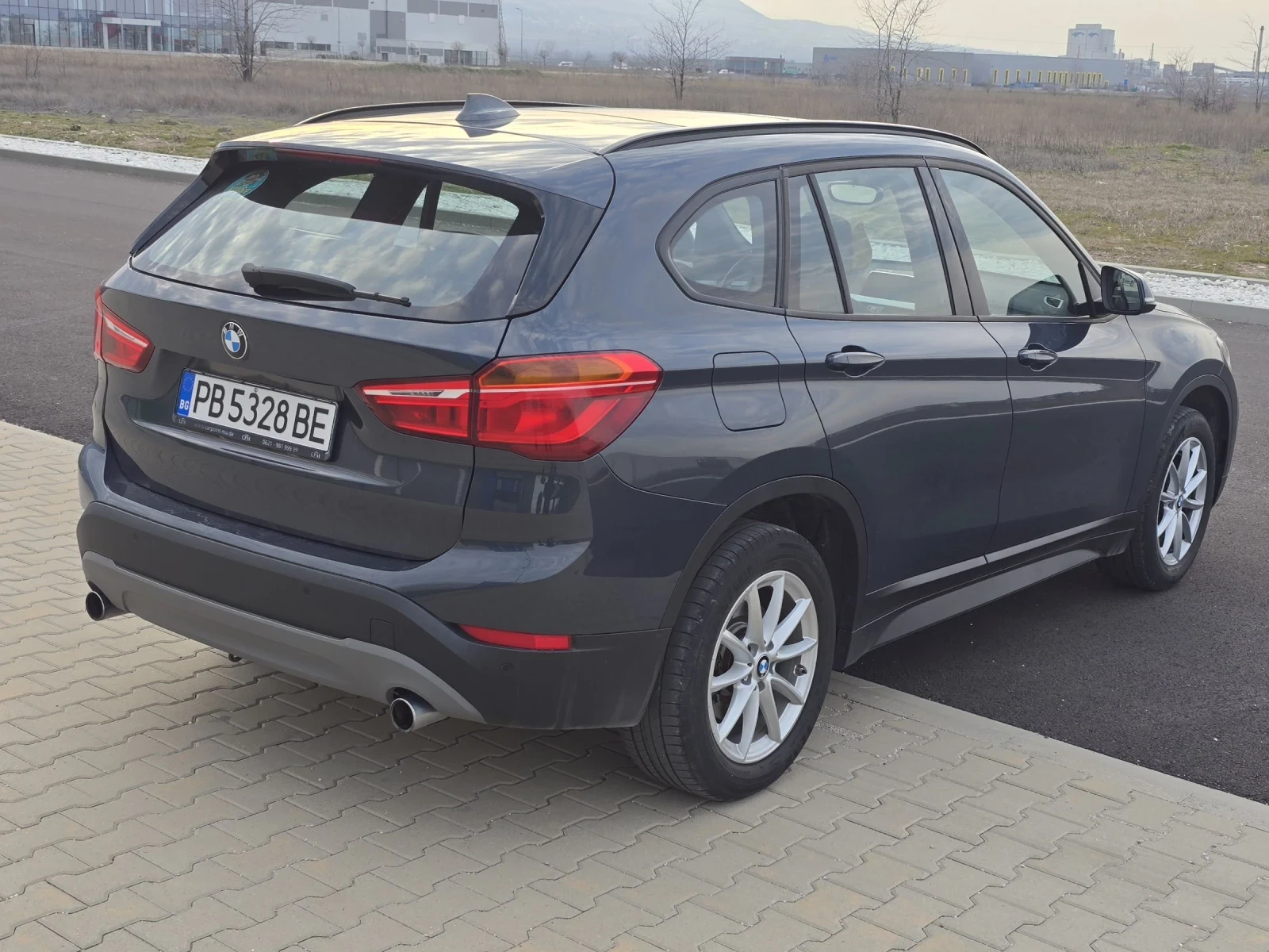 BMW X1 2.0i/AVTOMAT/PANORAMA - изображение 4