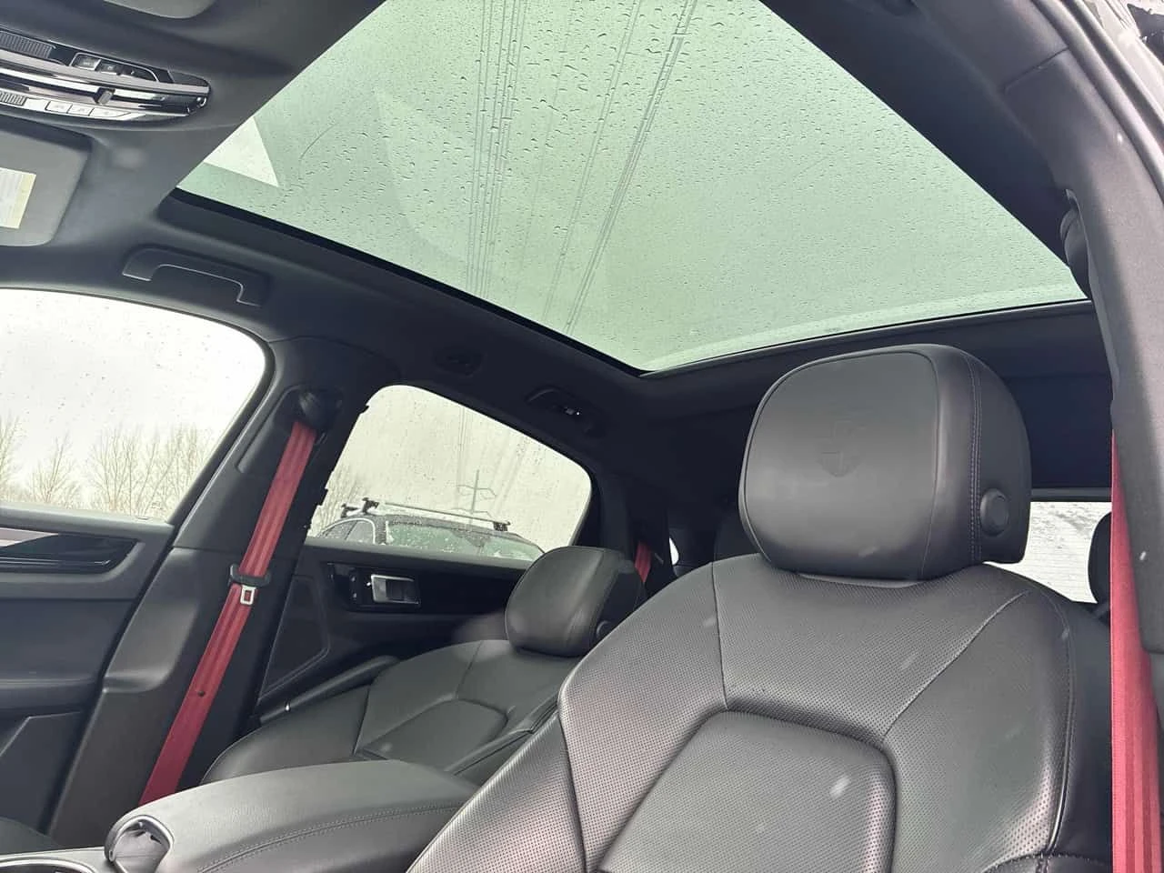 Porsche Cayenne  | Coupe | ОБДУХВАНЕ | 360 камери | CARFAX, снимка 11 - Автомобили и джипове - 53951020