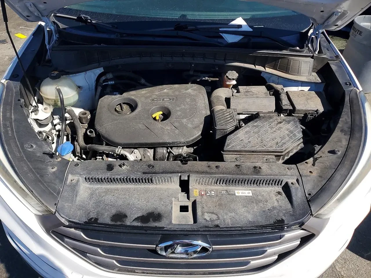 Hyundai Tucson SE, снимка 11 - Автомобили и джипове - 54277857