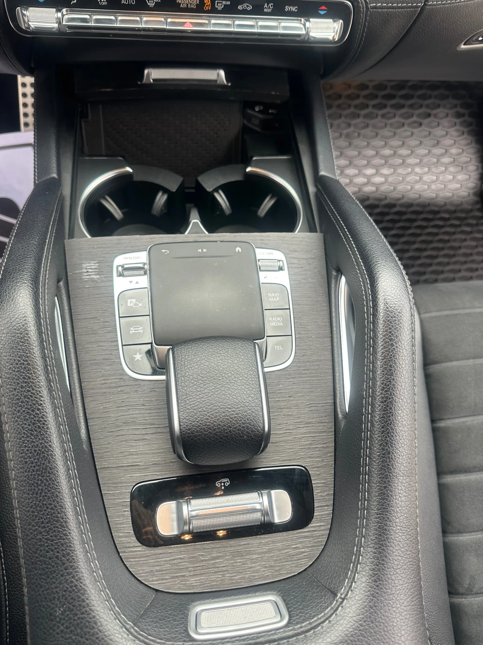 Mercedes-Benz GLE 350 AMG, снимка 17 - Автомобили и джипове - 54644220