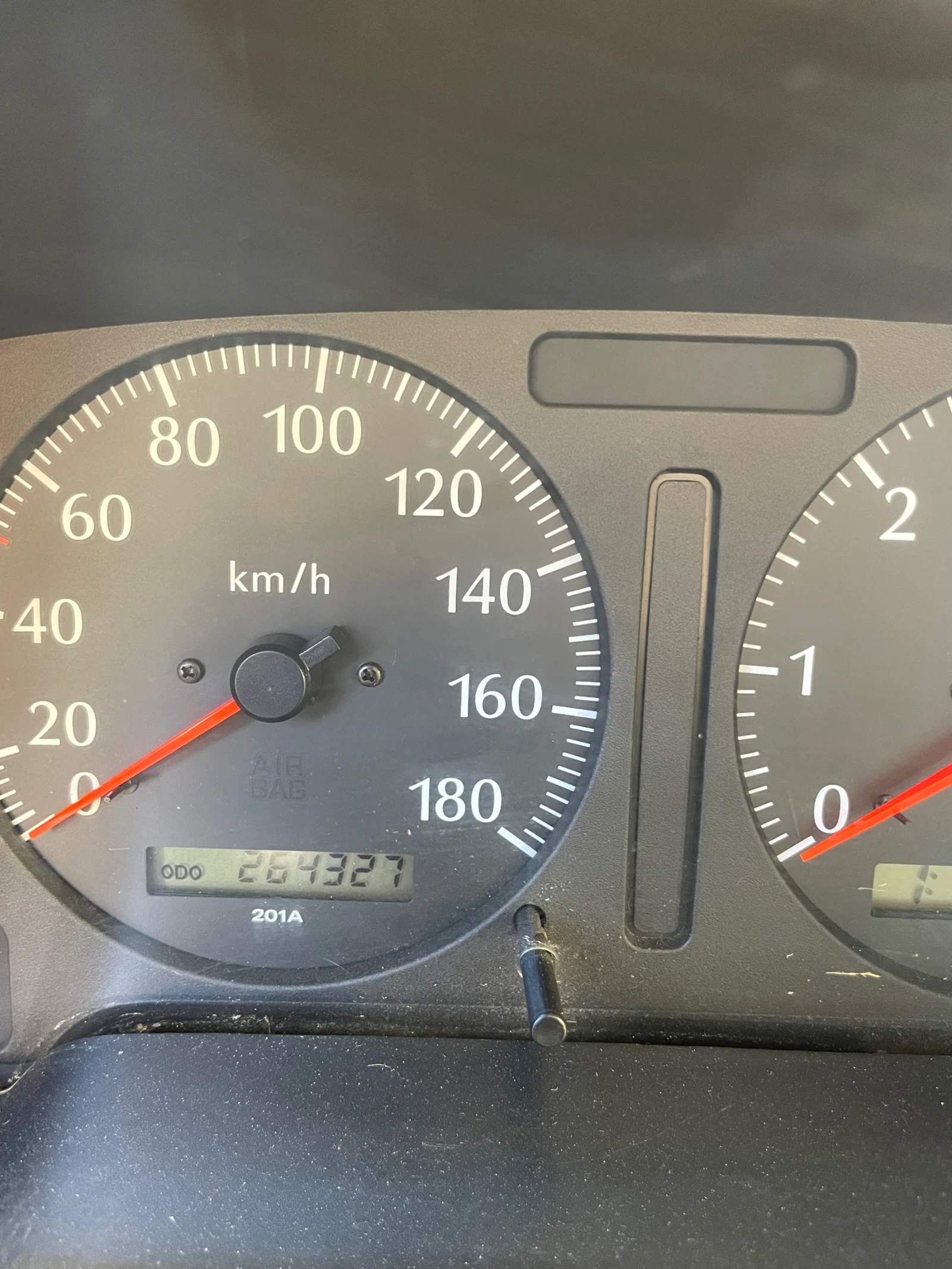 Nissan Patrol 2.8 механично ГНП 7местен, снимка 5 - Автомобили и джипове - 54708586