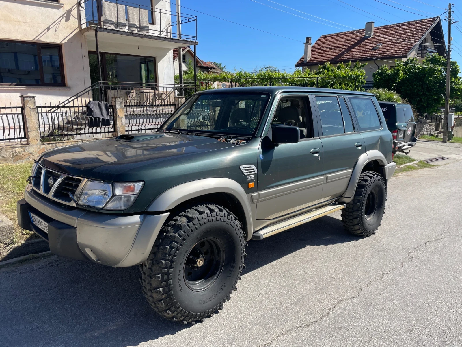 Nissan Patrol 2.8 механично ГНП 7местен