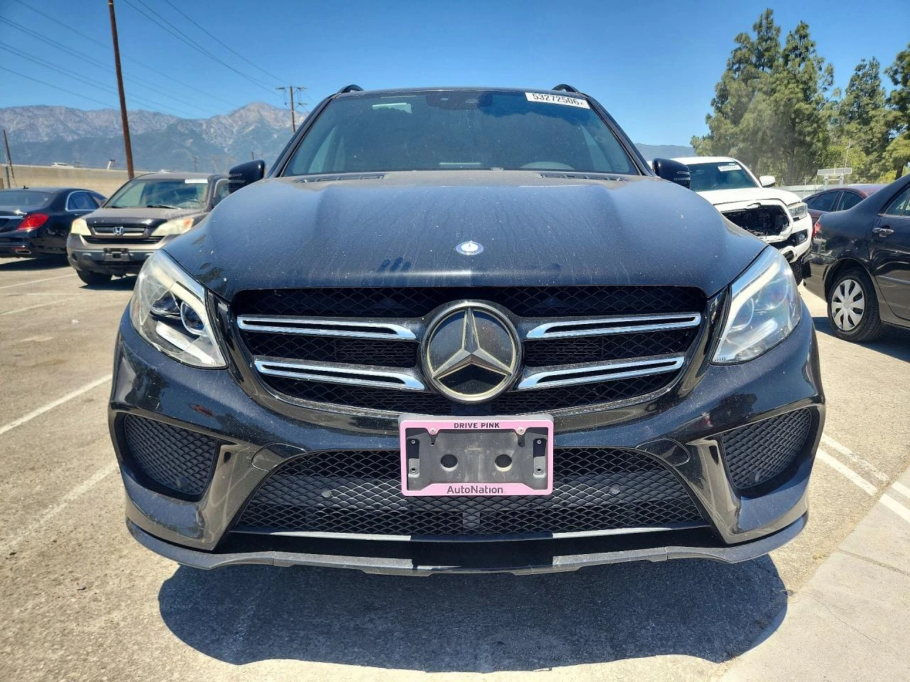 Mercedes-Benz GLE 400 4MATIC !!УНИКАТ!! #ПЪЛНО ОБОРУДВАНЕ# !ПАНОРАМА, снимка 2 - Автомобили и джипове - 55066540