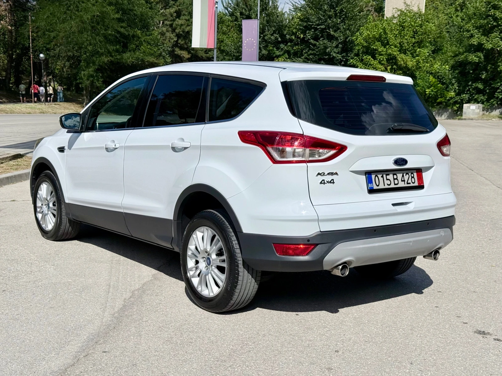 Ford Kuga 2.0TDCI* 4X4* TITANIUM* Euro5B* Лизинг* , снимка 2 - Автомобили и джипове - 55470359