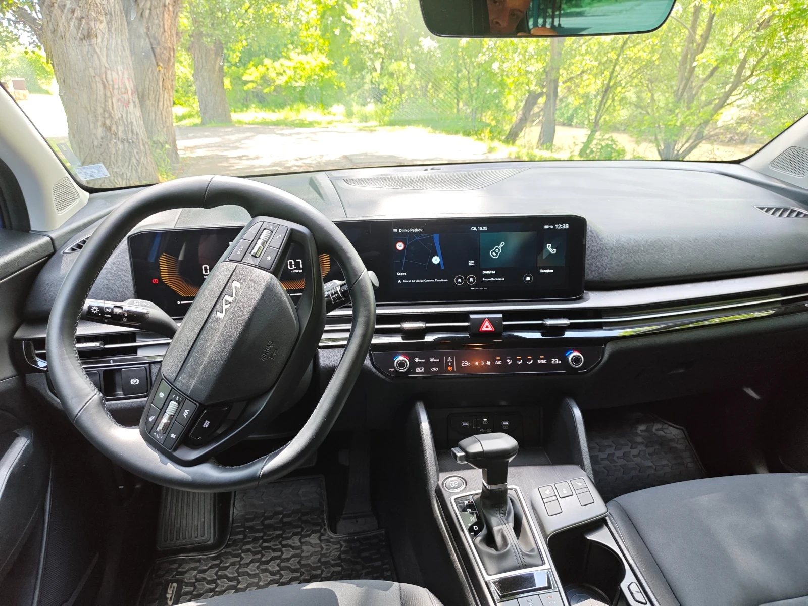 Kia Sportage 1.6T Нова, снимка 8 - Автомобили и джипове - 55484676
