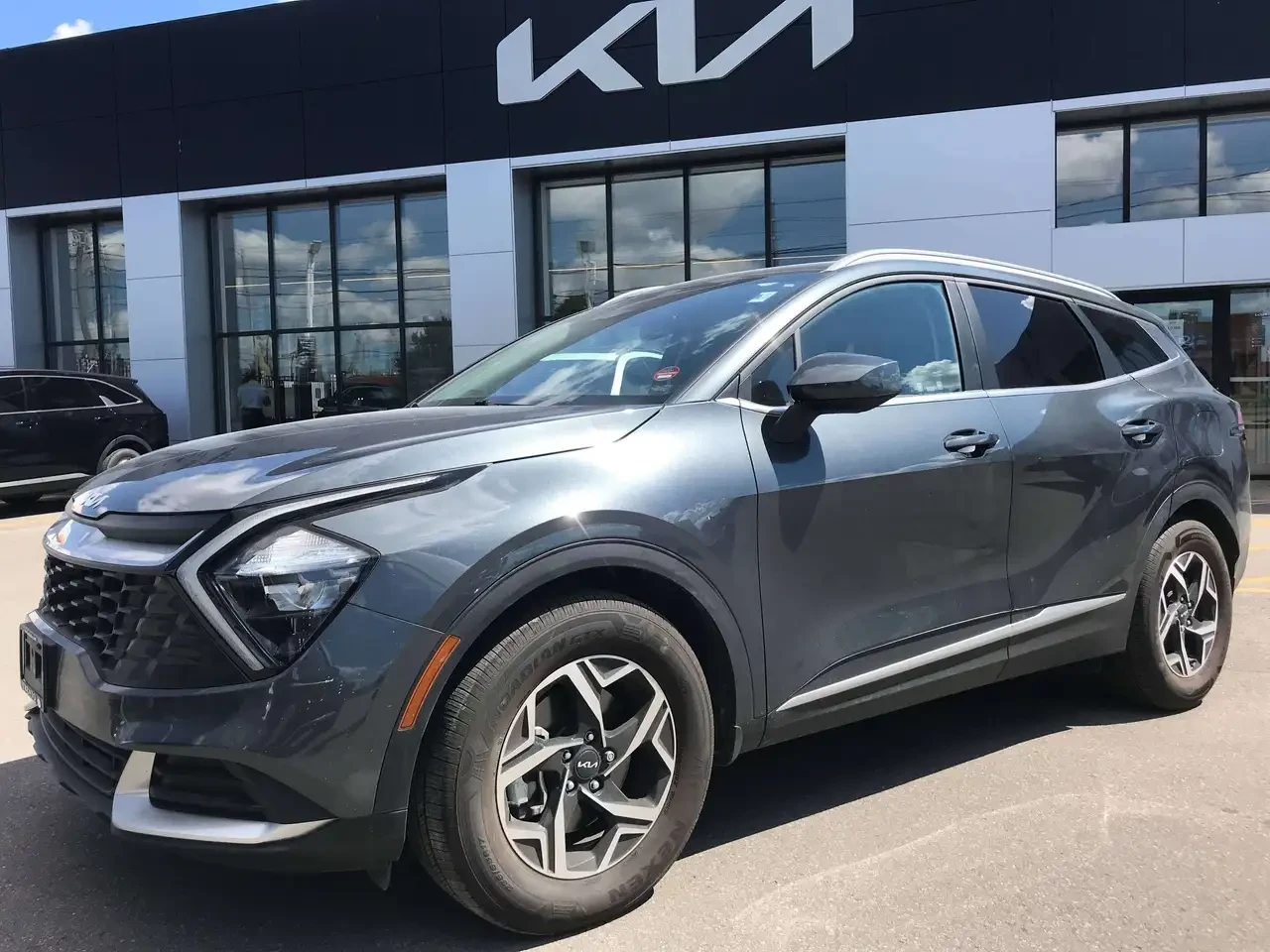 Kia Sportage LX Pkg. | Clean Carfax | No Accidents Front Wheel | Mobile.bg � ����������� 1