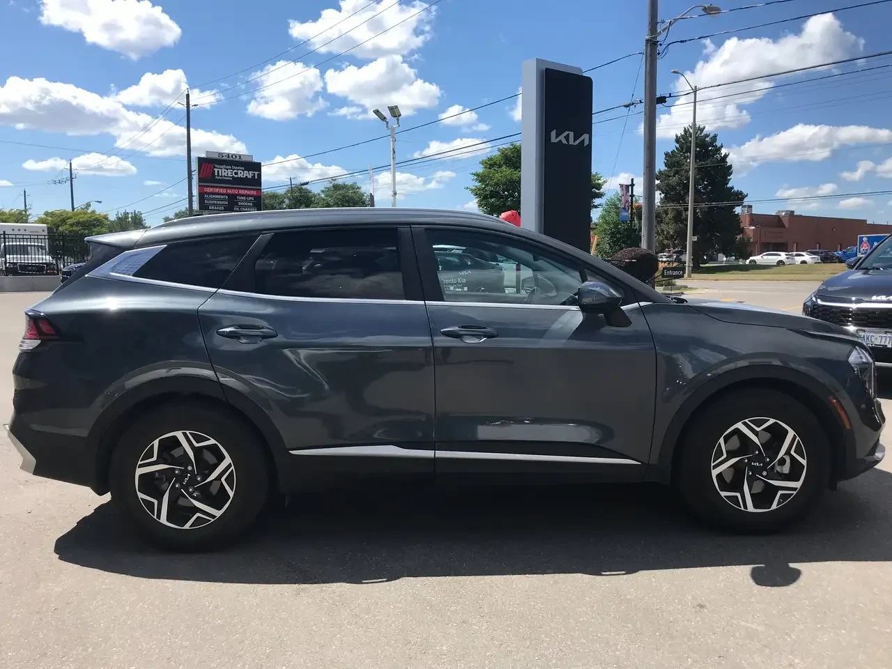 Kia Sportage LX Pkg. | Clean Carfax | No Accidents Front Wheel | Mobile.bg � ����������� 6