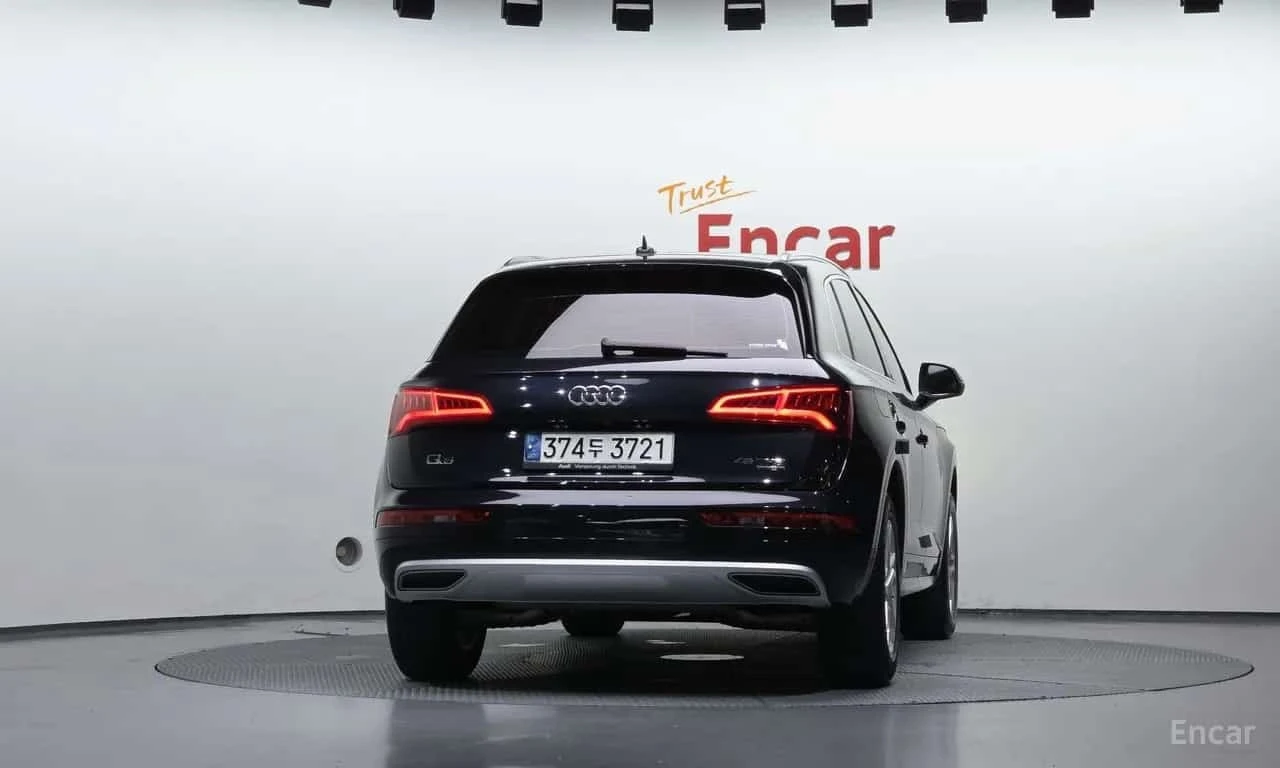Audi Q5 * 45 TFSI Quattro * ЦЕНА ДО БГ, снимка 4 - Автомобили и джипове - 56197642