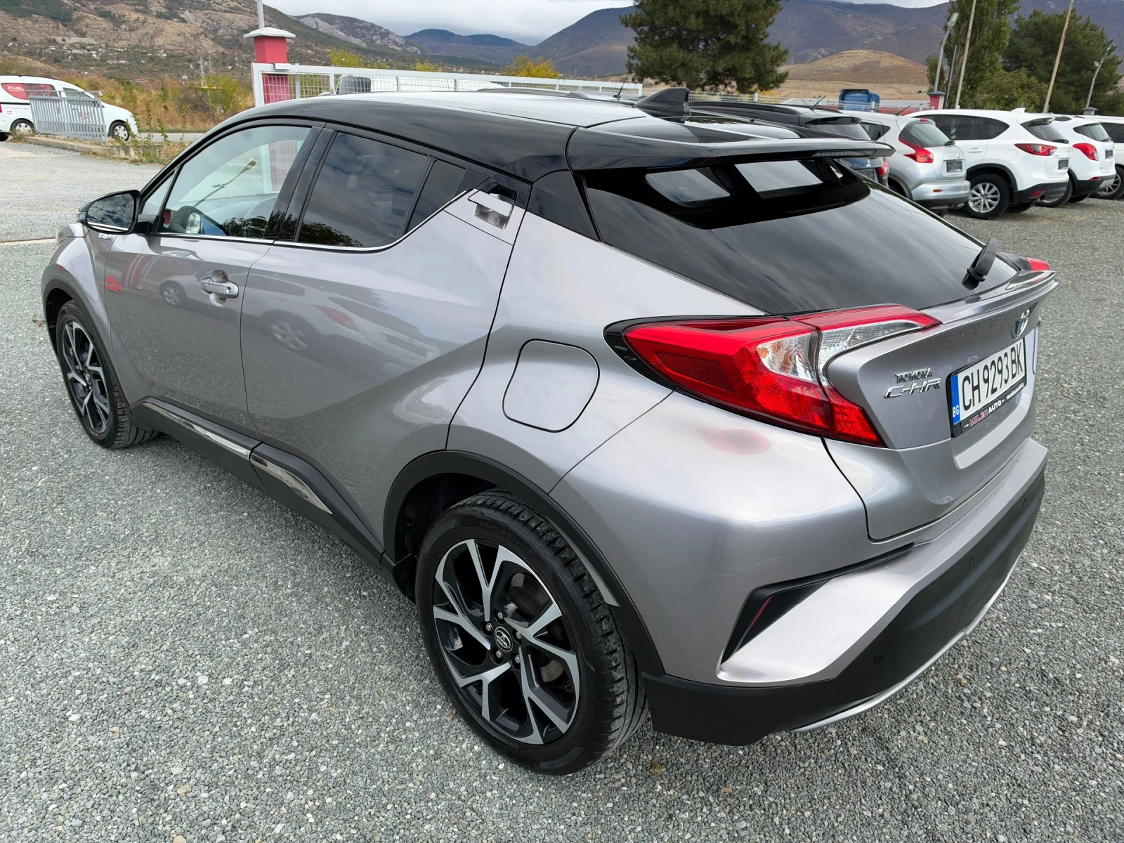 Toyota C-HR (KATO НОВА)^(ХИБРИД), снимка 8 - Автомобили и джипове - 56698042
