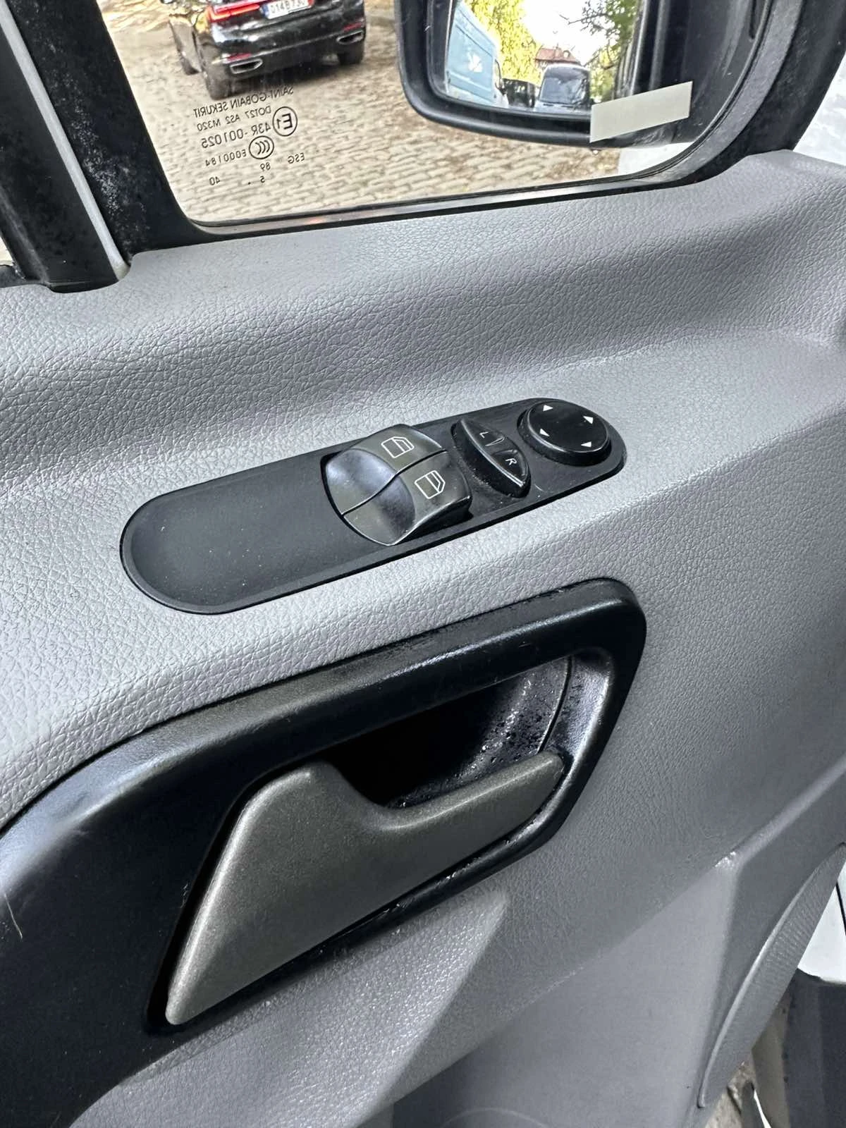 Mercedes-Benz Sprinter 213, снимка 9 - Бусове и автобуси - 55867929