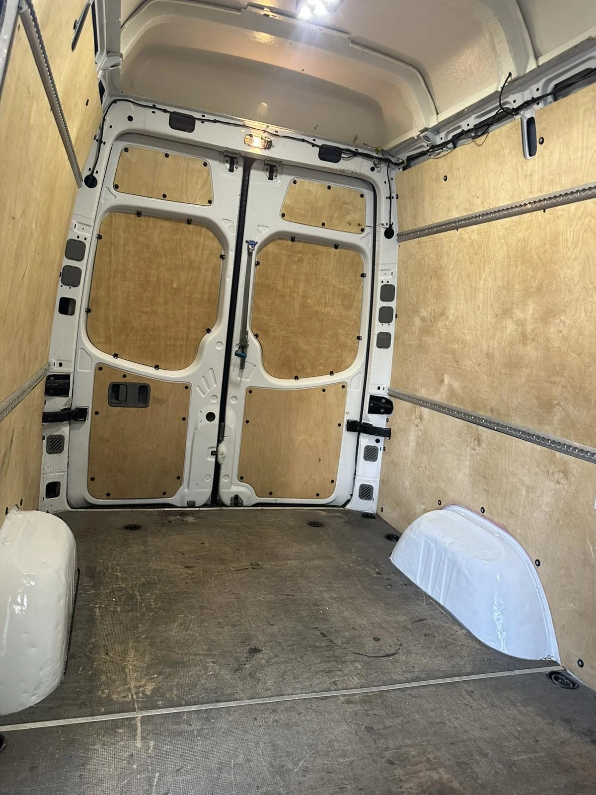 Mercedes-Benz Sprinter 213, снимка 8 - Бусове и автобуси - 55867929