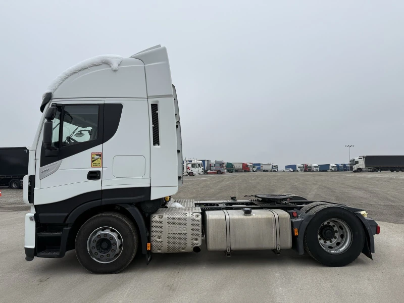 Iveco Stralis, снимка 8 - Камиони - 48789519