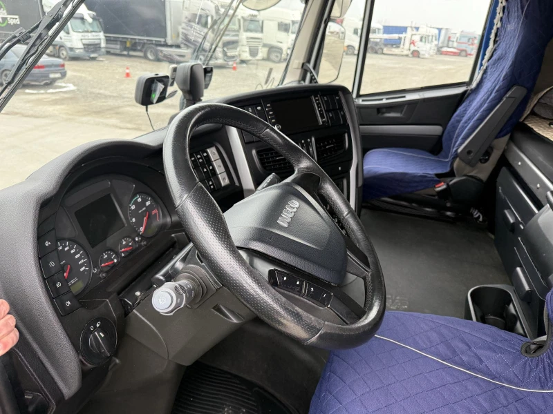 Iveco Stralis, снимка 11 - Камиони - 48789519