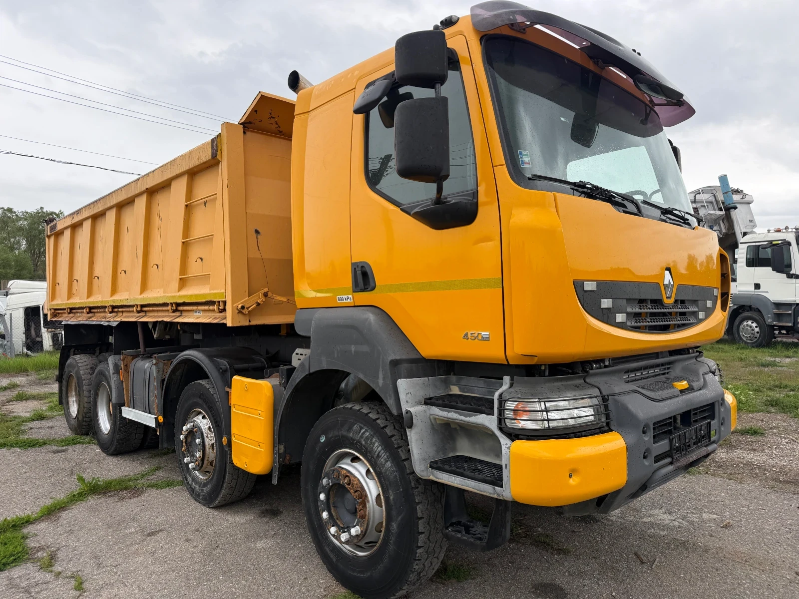Renault Kerax 450.32 P8x4, снимка 4 - Камиони - 54485247