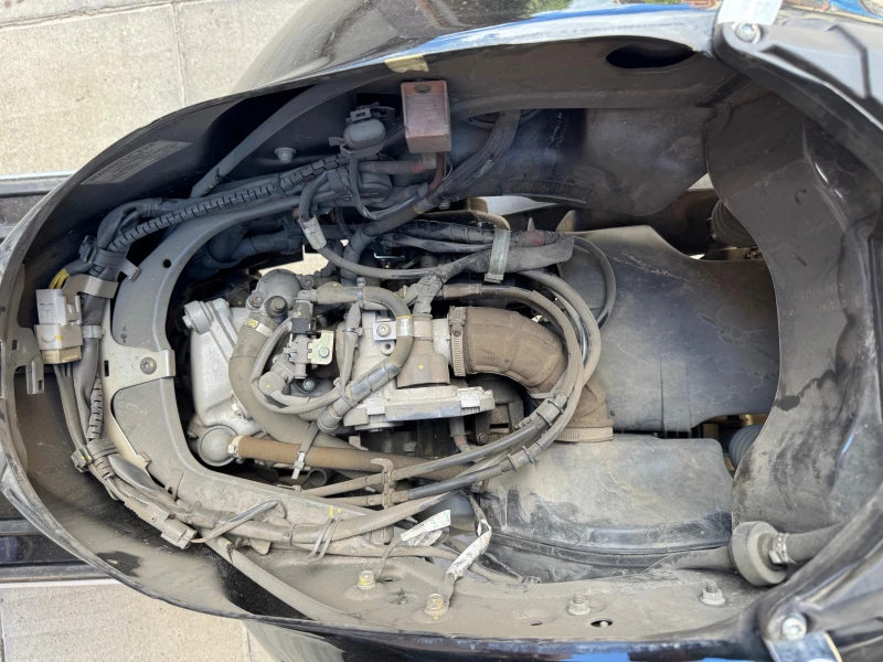 Vespa GTS 300 Super, снимка 6 - Мотоциклети и мототехника - 51982732