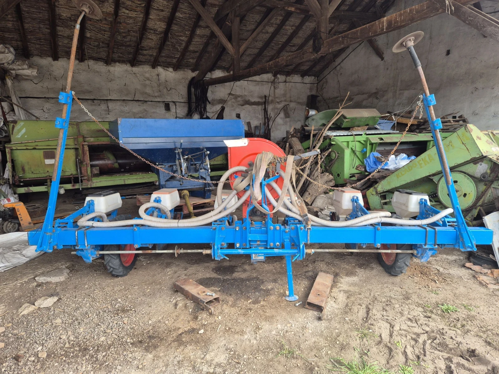 Сеялка Monosem Пролетна сеялка Monosem