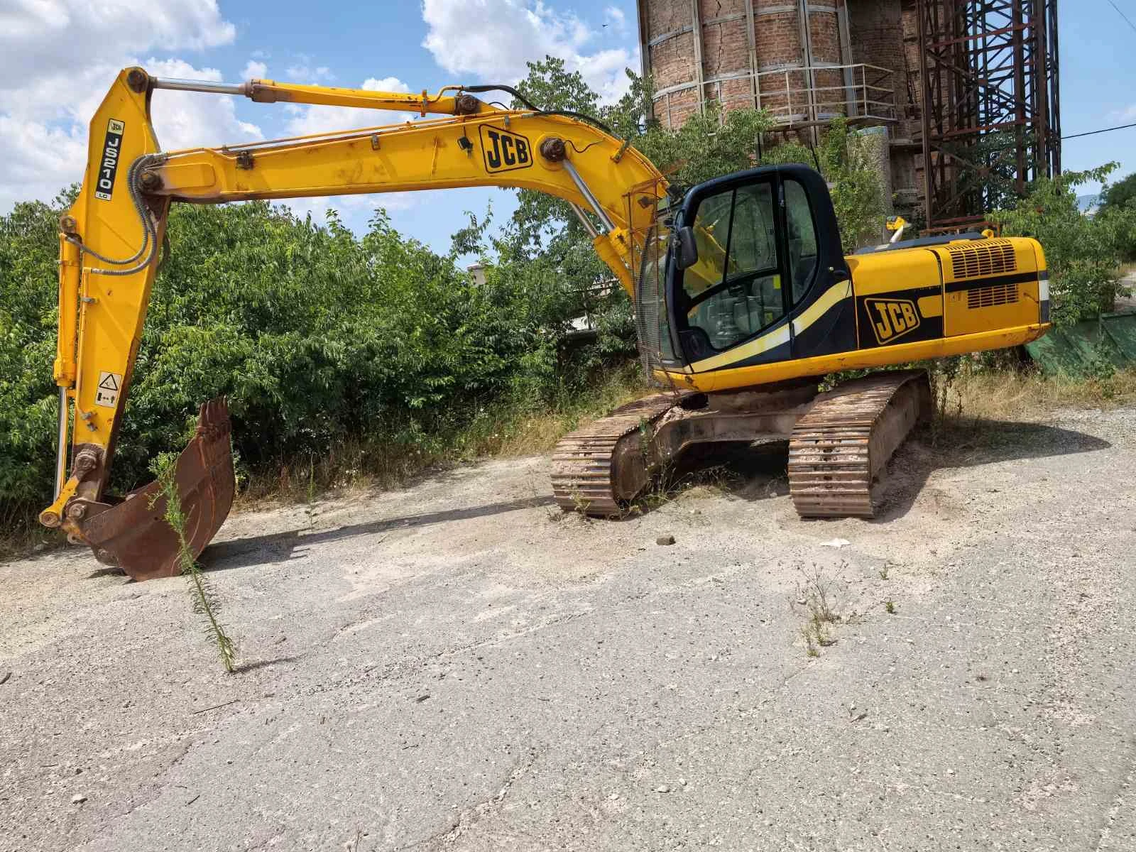 Багер JCB JS210 LC