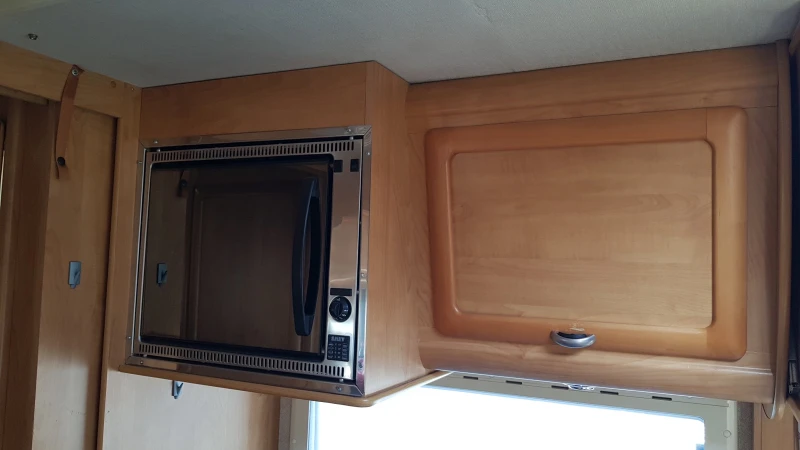 Кемпер Frankia COMFORT A680 кат.В, снимка 9 - Каравани и кемпери - 53229675