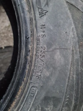 Гуми Зимни 255/70R16, снимка 4