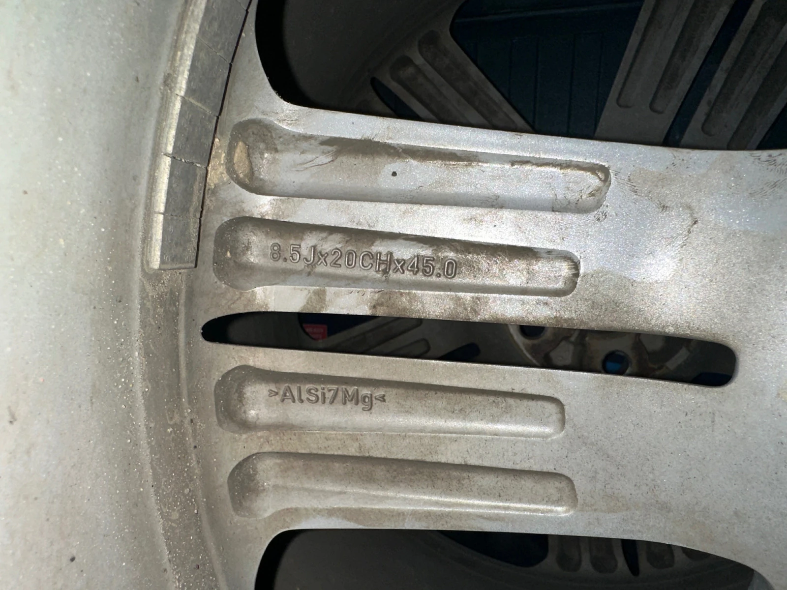    255/50R20  Jaguar F-PACE | Mobile.bg   4