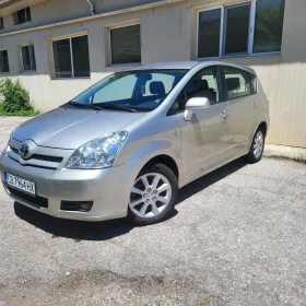 Toyota Corolla verso 1.8 VVT-i , снимка 1