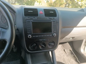 VW Golf 1.9 TDI  комби, снимка 13