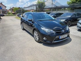 Обява за продажба на Toyota Auris  HIBRYD  TOURING SPORTS   * ВСИЧКИ ЕКСТРИ* *  ~24 999 лв. - изображение 2