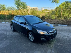 Opel Astra 1, 6 Бензин, снимка 2