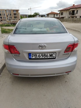 Обява за продажба на Toyota Avensis 1.8 ГАЗ ~13 400 лв. - изображение 2