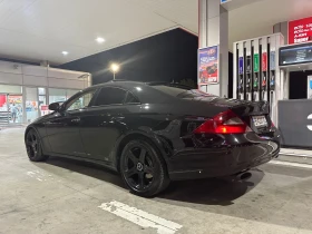 Mercedes-Benz CLS 320  - изображение 1