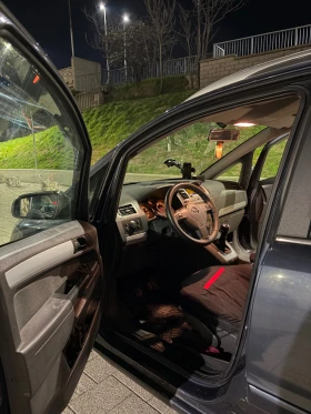 Opel Zafira - 2800 € / 5476.32 лв. - 63785907 10