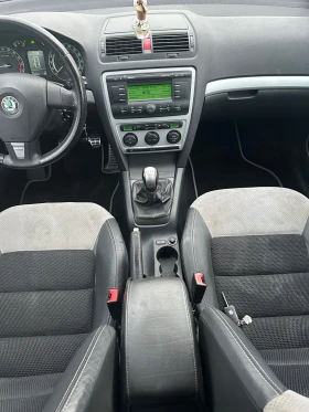 Skoda Octavia VRS - 5300 € / 10365.90 лв. - 49901186 12
