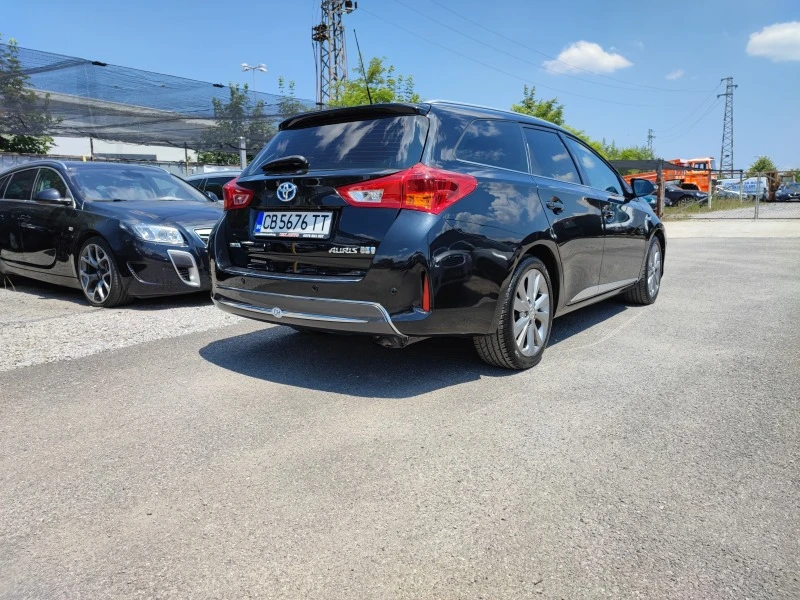 Toyota Auris  HIBRYD  TOURING SPORTS   * ВСИЧКИ ЕКСТРИ* * , снимка 5 - Автомобили и джипове - 39236850