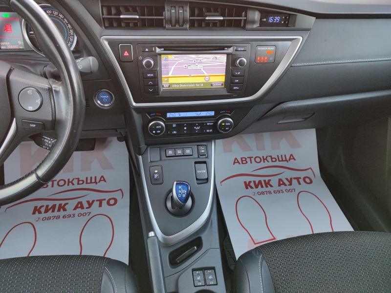 Toyota Auris  HIBRYD  TOURING SPORTS   * ВСИЧКИ ЕКСТРИ* * , снимка 12 - Автомобили и джипове - 39236850