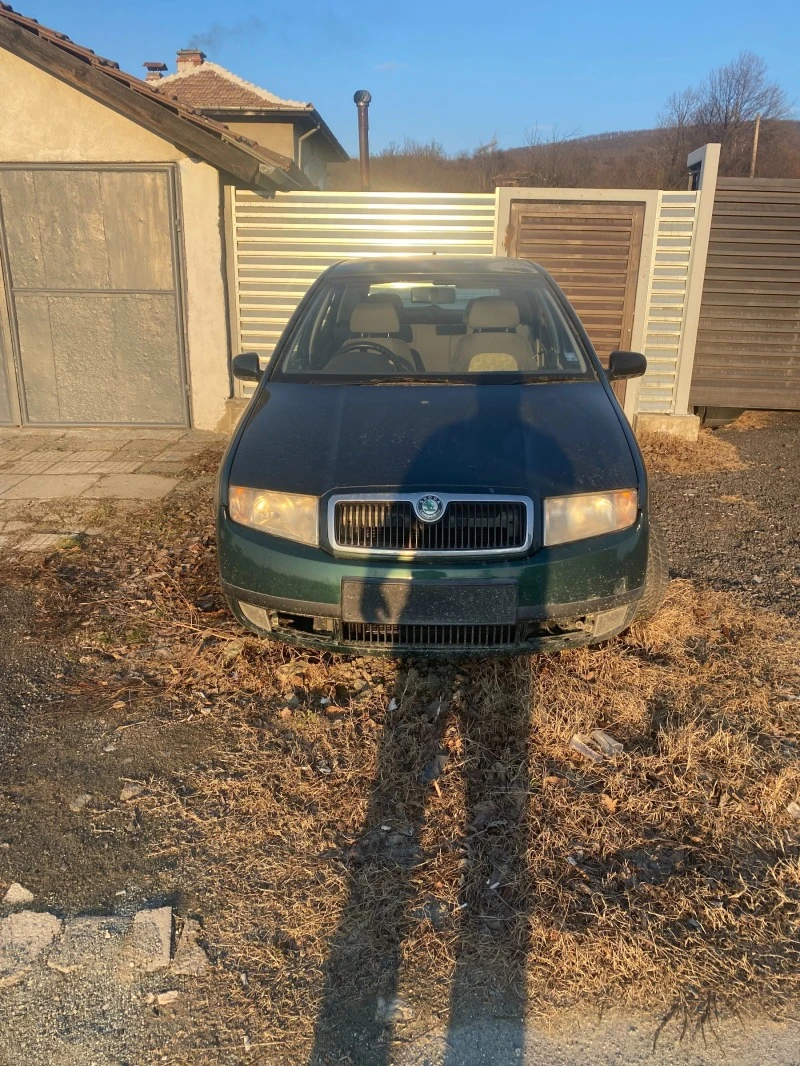 Skoda Fabia 1.4i, снимка 1 - Автомобили и джипове - 47113901