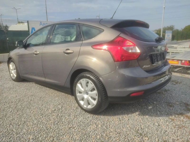 Ford Focus 1.6TDCi/EURO 5/6 СКОРОСТИ/..116000 КМ.., снимка 6 - Автомобили и джипове - 47305027