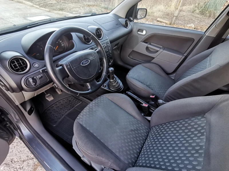 Ford Fiesta 1.4 TDCI, снимка 12 - Автомобили и джипове - 47961281